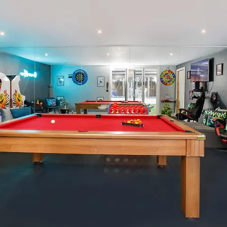 Queenswood House With Games Сasa de vacaciones *